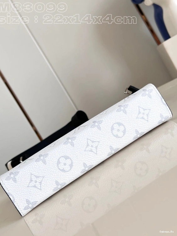 Gaston Wallet Wearable -22*14.5*4.5CM VUITTON LOUIS 0411